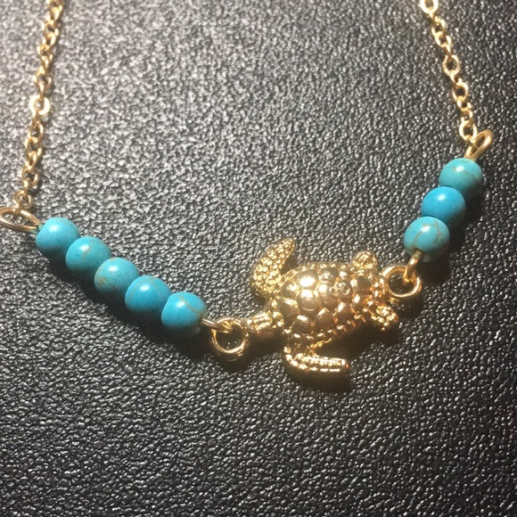 Gold Tone - Turtle & Turquoise Anklet - Picture 2 of 4